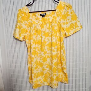 Lands End Blouse Medium Yellow Relax fit Short Sleeve Square Neck.  New